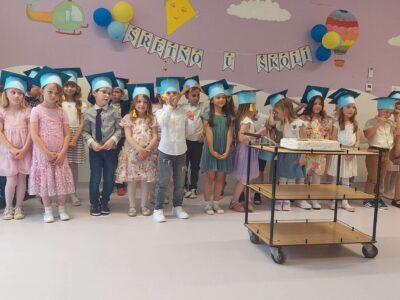 S pjesmom i osmijehom u nove školske pustolovine